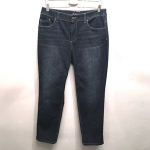 Chico's Platinum ULTIMATE FIT Jeans Sz 1.5